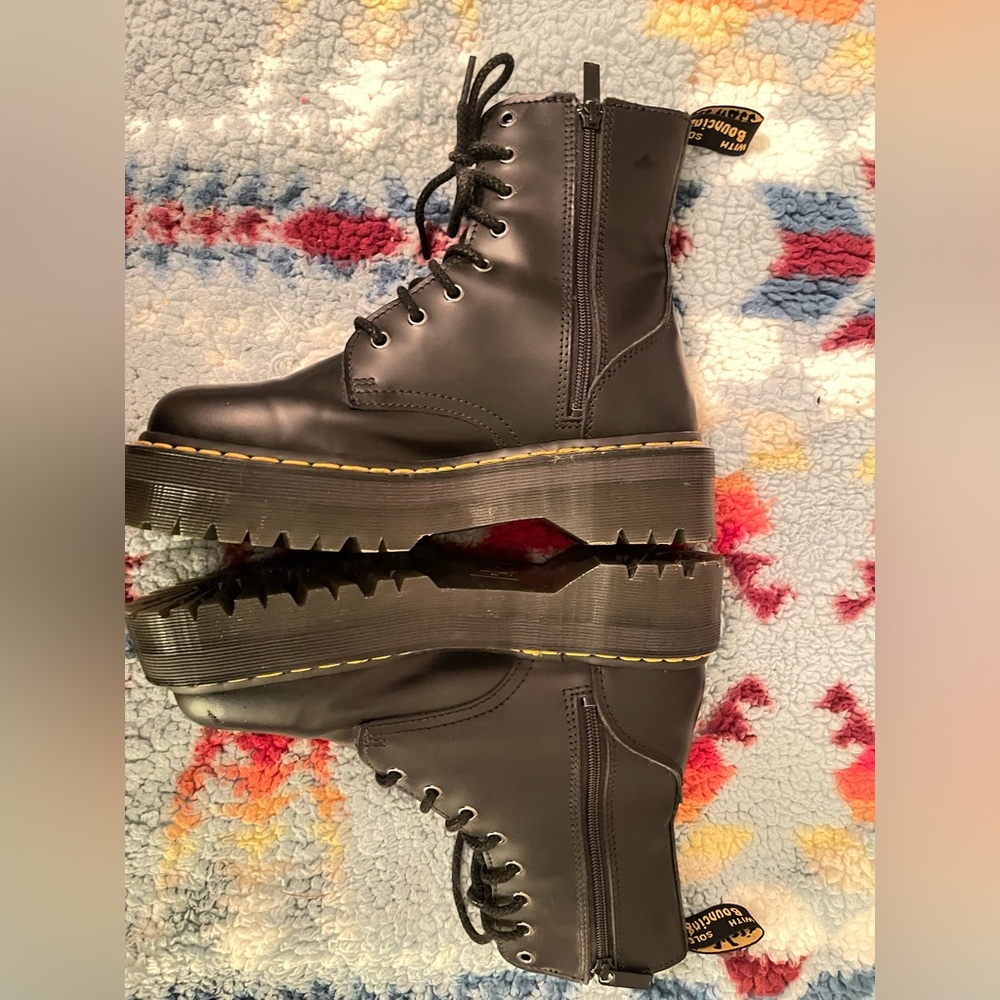 Dr. Martens Jadon Boots Womens 10 - Picture 3 of 4